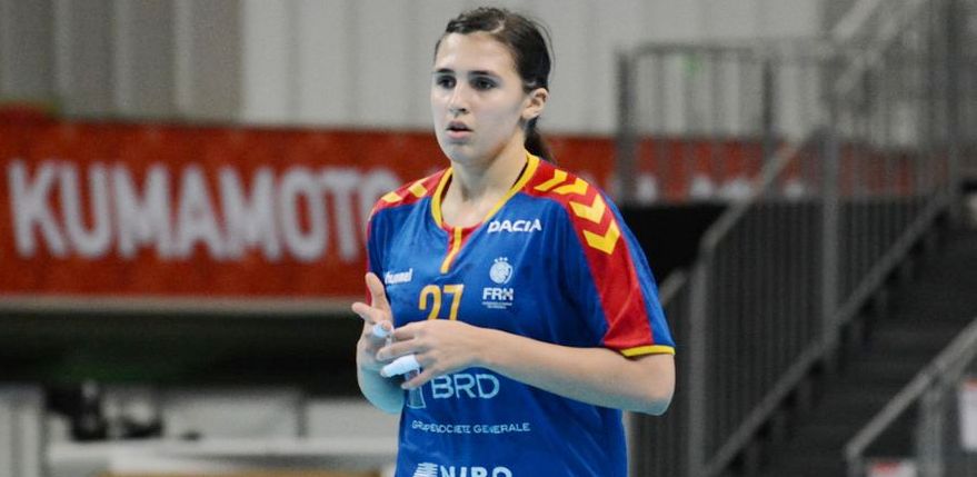 Pivotul echipei CSM Slatina, Lorena Ostase, în lotul pentru turneul preolimpic. Tricolorele se reunesc pe 12 martie Pivotul echipei CSM Slatina, Lorena Ostase, în lotul pentru turneul preolimpic. Tricolorele se reunesc pe 12 martie