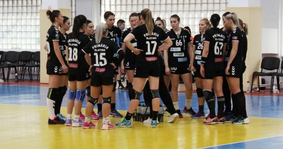 CSM Slatina se desparte de jucătoarele Daniela Corban, Iulia Andrei, Ana Dulgheriu şi Daniela Şchiopu CSM Slatina se desparte de jucătoarele Daniela Corban, Iulia Andrei, Ana Dulgheriu şi Daniela Şchiopu