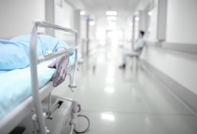 O altă infirmieră, răpusă de COVID-19. Bilanţul victimelor a ajuns la 780 O altă infirmieră, răpusă de COVID-19. Bilanţul victimelor a ajuns la 780
