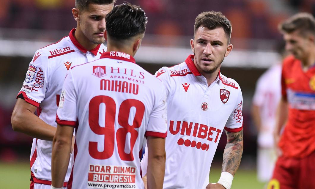 Șase jucători de la Dinamo au fost depistați pozitiv cu COVID-19 Șase jucători de la Dinamo au fost depistați pozitiv cu COVID-19