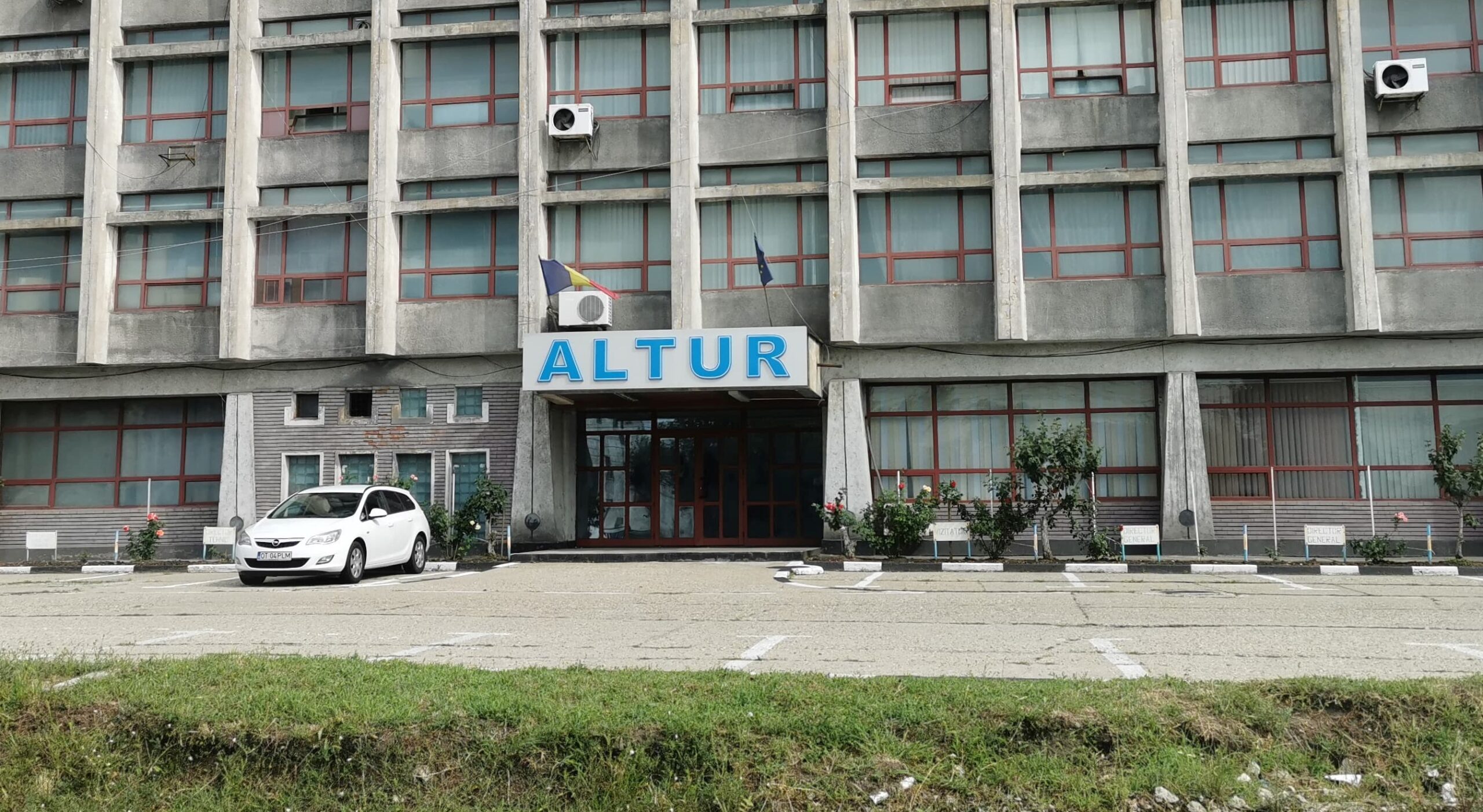 Disponibilizări colective la Altur Slatina. 134 de muncitori au fost trimişi în şomaj în luna iulie Disponibilizări colective la Altur Slatina. 134 de muncitori au fost trimişi în şomaj în luna iulie