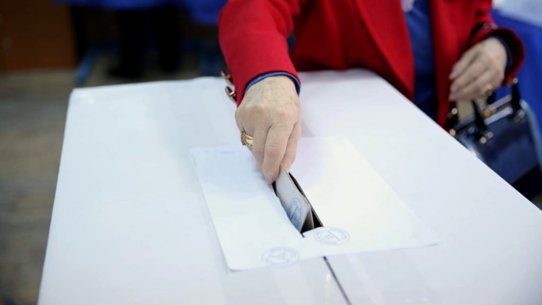 Alegeri locale: Oltul, pe primul loc la prezenţa la vot, la ora 14.00. O comună, aproape de prezenţa de 100% Alegeri locale: Oltul, pe primul loc la prezenţa la vot, la ora 14.00. O comună, aproape de prezenţa de 100%
