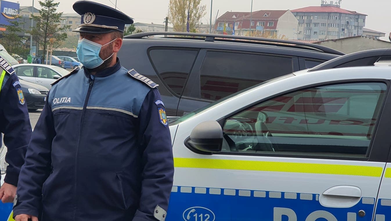 Oltenii, amendaţi zilnic pentru nerespectarea măsurilor anti-COVID Oltenii, amendaţi zilnic pentru nerespectarea măsurilor anti-COVID