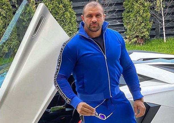 Fostul soţ al Biancăi Drăguşanu, Alex Bodi, reţinut de DIICOT, într-o cauză ce vizează traficul de persoane. Percheziţiile au vizat şi judeţul Olt Fostul soţ al Biancăi Drăguşanu, Alex Bodi, reţinut de DIICOT, într-o cauză ce vizează traficul de persoane. Percheziţiile au vizat şi judeţul Olt