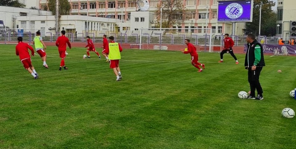 CSM Slatina, în faţa ultimului meci acasă din acest an. Banca tehnică cu Turris Turnu Măgurele va fi asigurată de Mircea Voicu CSM Slatina, în faţa ultimului meci acasă din acest an. Banca tehnică cu Turris Turnu Măgurele va fi asigurată de Mircea Voicu