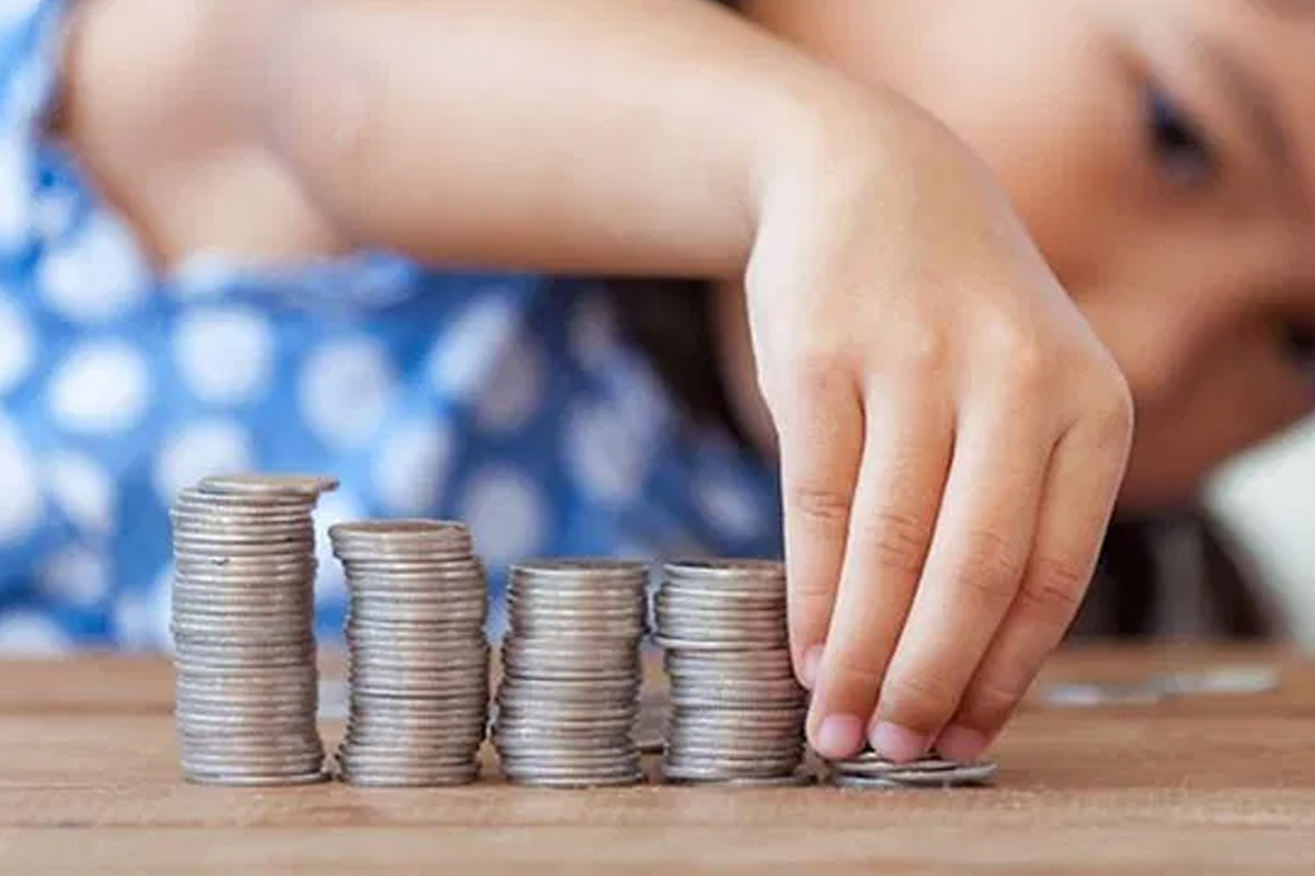 Alocaţiile pentru copii vor ajunge la 214 lei pe lună. Anunţul ministrului Muncii făcut în Ajunul Anului Nou Alocaţiile pentru copii vor ajunge la 214 lei pe lună. Anunţul ministrului Muncii făcut în Ajunul Anului Nou