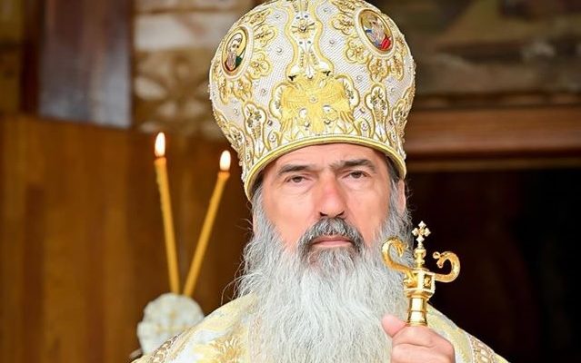ÎPS Teodosie, după decesul bebelușului în urma botezului: „Nu ne intimidăm. Canoanele acestea sunt valabile și peste 1000 de ani” ÎPS Teodosie, după decesul bebelușului în urma botezului: „Nu ne intimidăm. Canoanele acestea sunt valabile și peste 1000 de ani”
