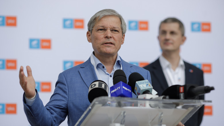 Lista oficială a miniştrilor propuşi în guvernarea Cioloş Lista oficială a miniştrilor propuşi în guvernarea Cioloş