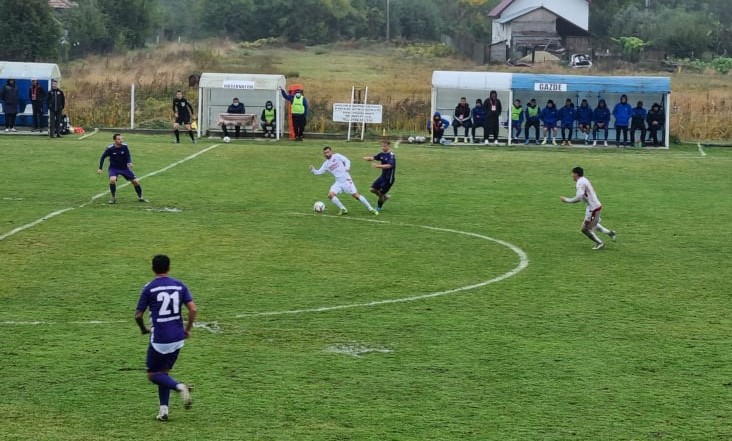 CSM Slatina a remizat, 1-1, în deplasarea de la Coloneşti CSM Slatina a remizat, 1-1, în deplasarea de la Coloneşti