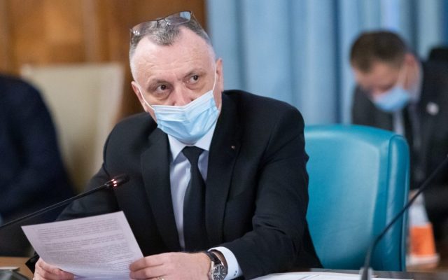 Cîmpeanu: „La decizia școlii, testele vor putea fi administrate acasă, de părinți, sau în școală” Cîmpeanu: „La decizia școlii, testele vor putea fi administrate acasă, de părinți, sau în școală”