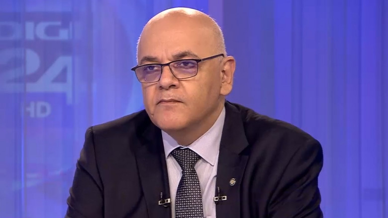 Mesajul lui Arafat, după relaxarea restricţiilor: „Să ne bucurăm de perioada aceasta, dar să fim precauţi” Mesajul lui Arafat, după relaxarea restricţiilor: „Să ne bucurăm de perioada aceasta, dar să fim precauţi”