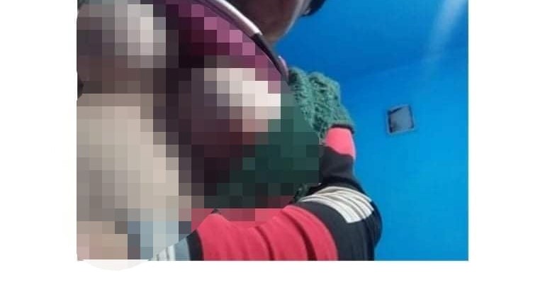 Anchetă după ce o profesoară din Olt a postat la „starea” de pe WhatsApp fotografii indecente Anchetă după ce o profesoară din Olt a postat la „starea” de pe WhatsApp fotografii indecente