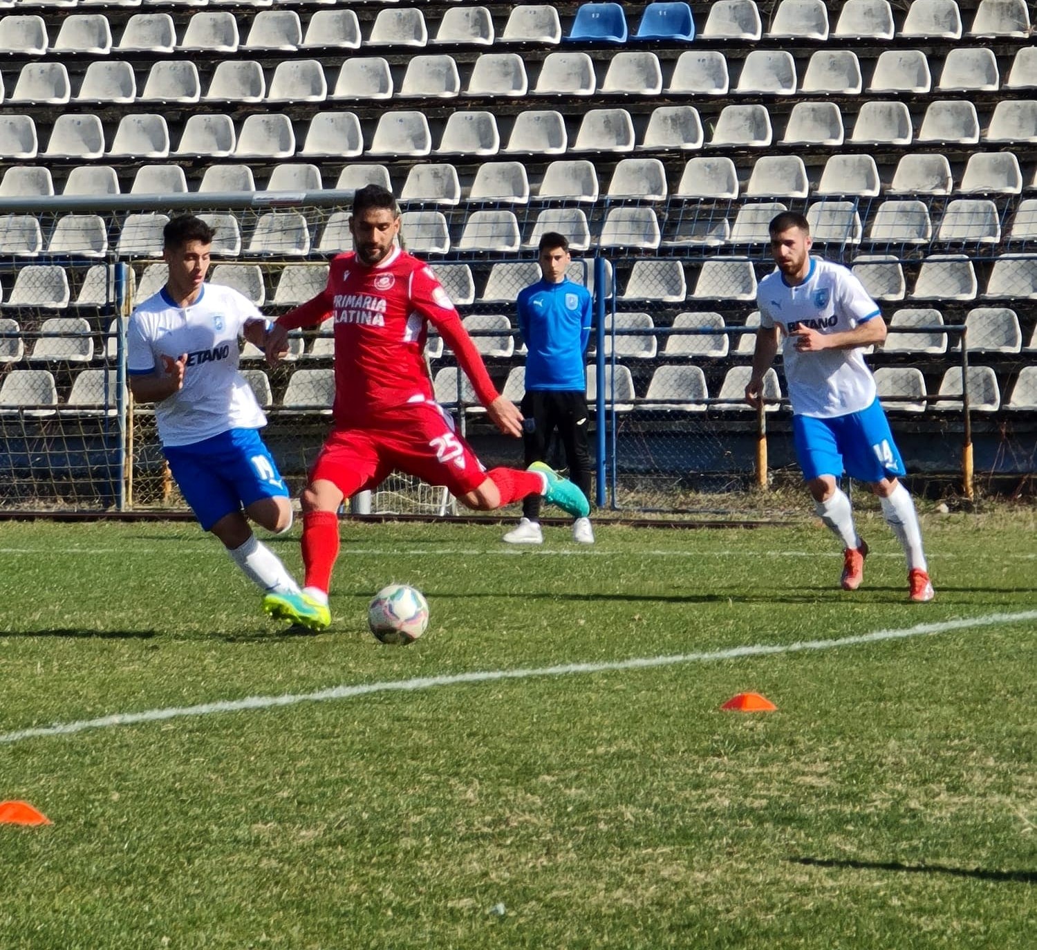 CSM Slatina încheie play-off-ul, în deplasare, la Alexandria. Cea de-a doua echipă de la baraj, decisă vineri, de la ora 18.00 CSM Slatina încheie play-off-ul, în deplasare, la Alexandria. Cea de-a doua echipă de la baraj, decisă vineri, de la ora 18.00