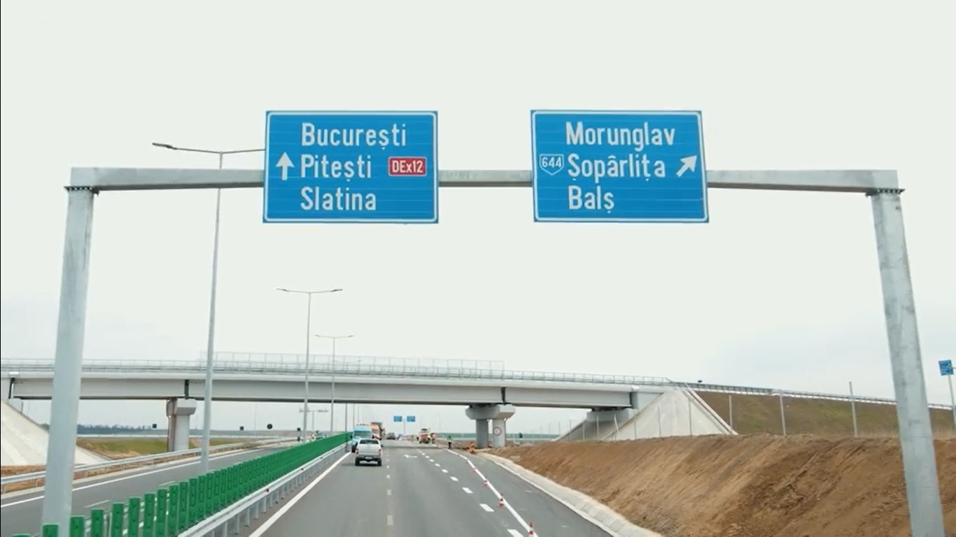 Dosar penal pentru un şofer, prins pe Drumul Expres Craiova-Piteşti, fără permis de conducere Dosar penal pentru un şofer, prins pe Drumul Expres Craiova-Piteşti, fără permis de conducere