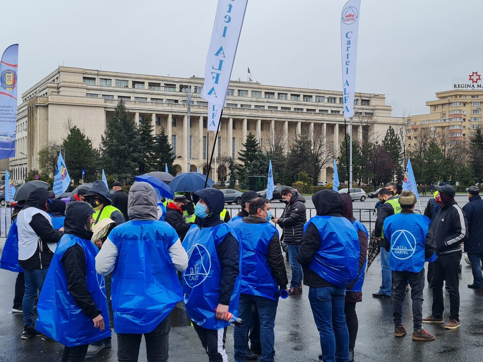 Proteste anti-sărăcie în ţară. Sindicaliştii cer stoparea creşterii preţurilor şi majorarea veniturilor populaţiei Proteste anti-sărăcie în ţară. Sindicaliştii cer stoparea creşterii preţurilor şi majorarea veniturilor populaţiei