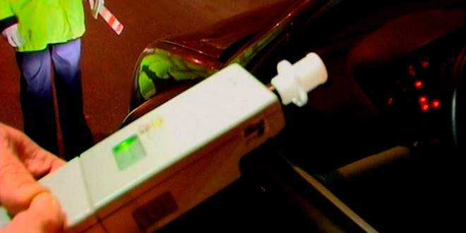 Caracal: Un şofer, în vârstă de 64 de ani, s-a urcat la volan cu o alcoolemie de 1,17 mg/l Caracal: Un şofer, în vârstă de 64 de ani, s-a urcat la volan cu o alcoolemie de 1,17 mg/l