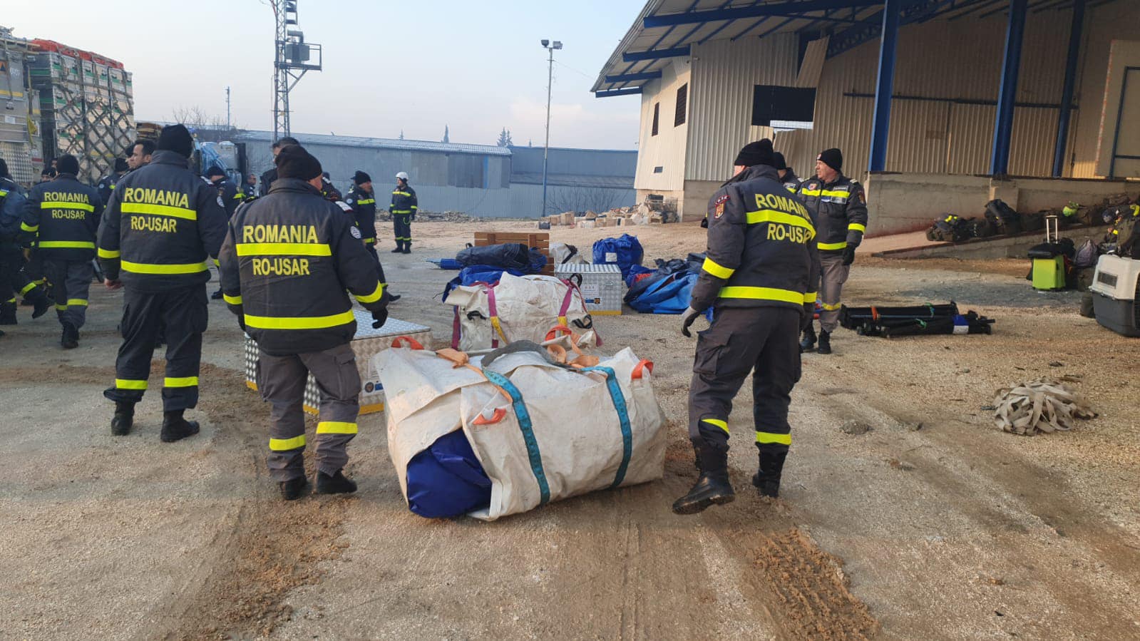 FOTO. Salvatorii români au ajuns în zonele afectate de cutremurul devastator din Turcia FOTO. Salvatorii români au ajuns în zonele afectate de cutremurul devastator din Turcia