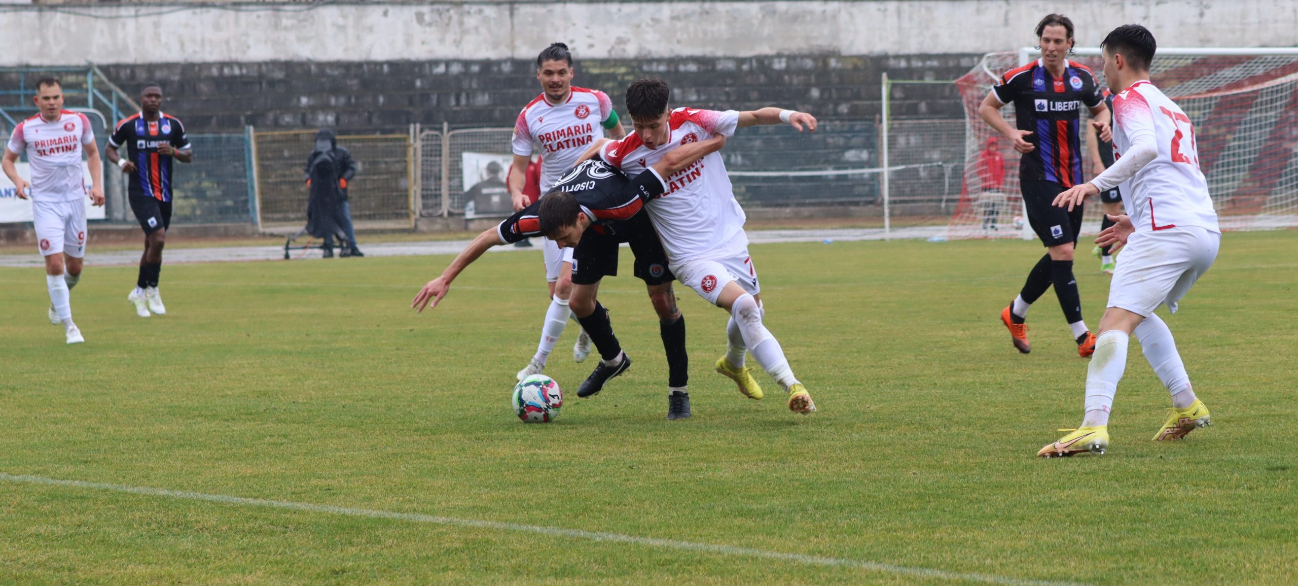 CSM Slatina, după puncte la Viitorul Pandurii Târgu Jiu