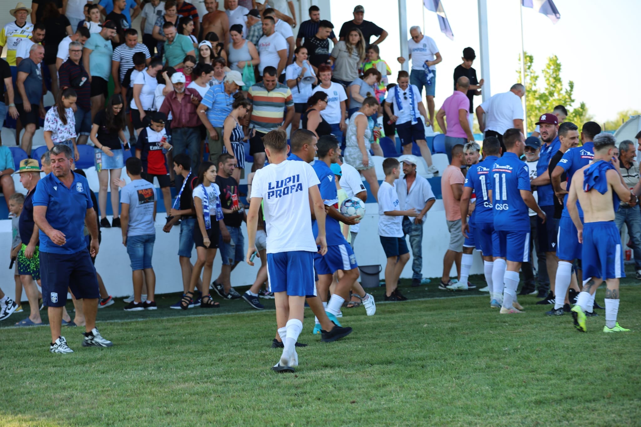 Lupii Profa, surpriza plăcută a Cupei României, calificare la pas în turul al doilea. Petrolul Potcoava, victorie în prelungiri Lupii Profa, surpriza plăcută a Cupei României, calificare la pas în turul al doilea. Petrolul Potcoava, victorie în prelungiri