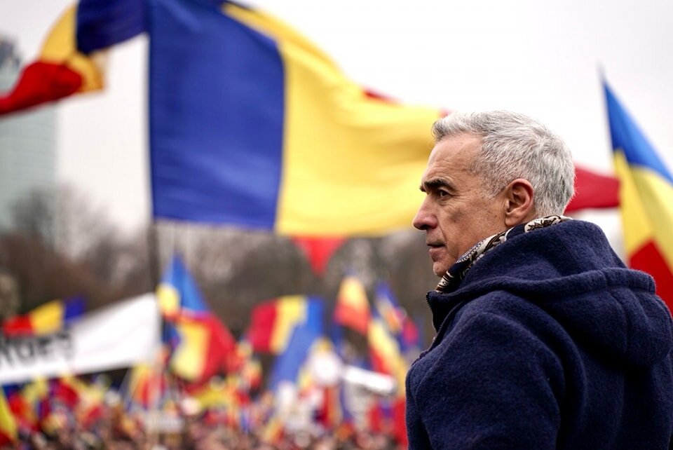 Procurorii extind urmărirea penală faţă de Călin Georgescu. Fostul candidat la prezidenţiale a promovat idei fasciste şi legionare Procurorii extind urmărirea penală faţă de Călin Georgescu. Fostul candidat la prezidenţiale a promovat idei fasciste şi legionare