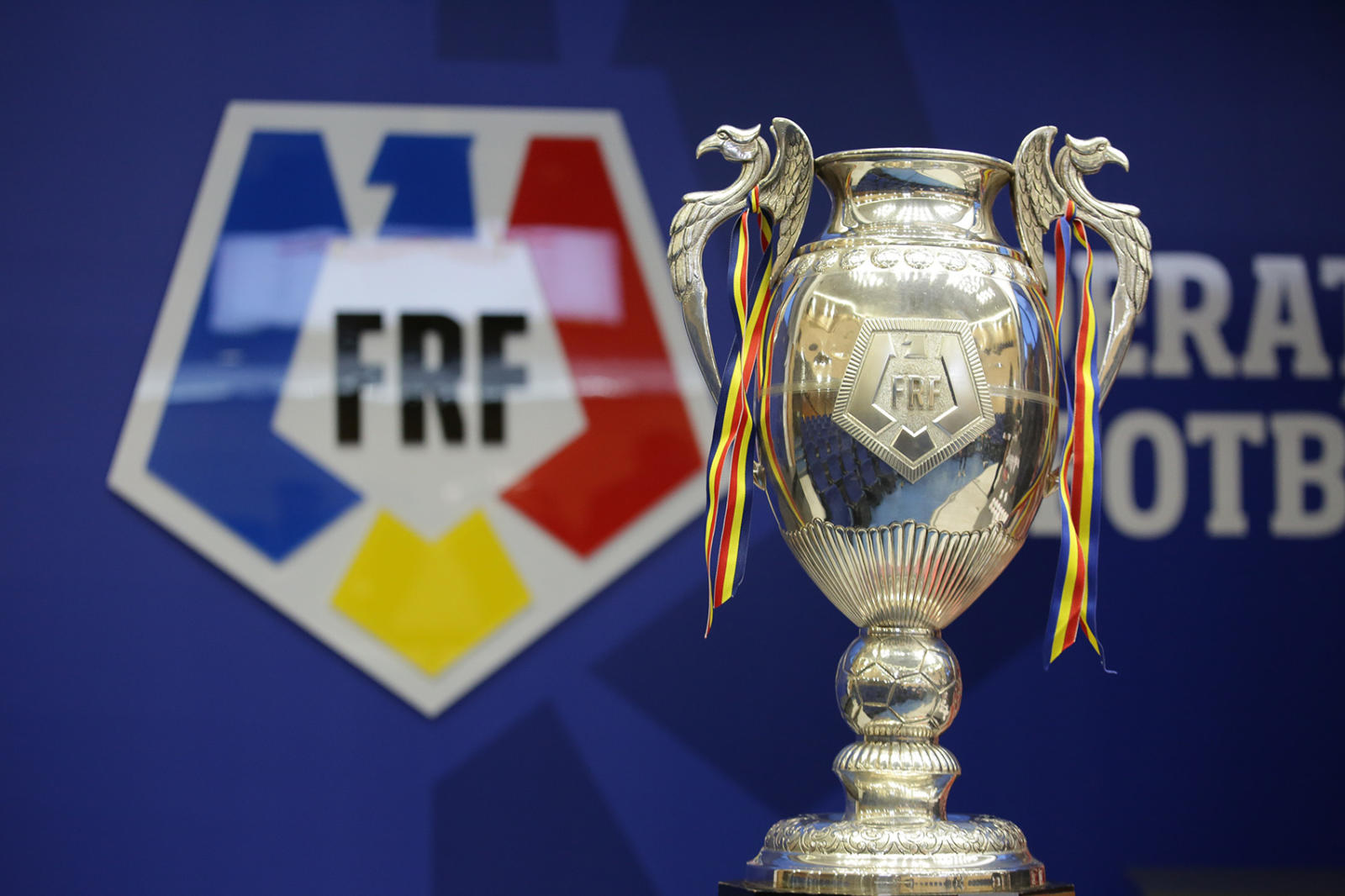 Primul tur al Cupei României: Petrolul Potcoava-Oltul Curtişoara, Unirea Bascov-Vediţa Coloneşti Primul tur al Cupei României: Petrolul Potcoava-Oltul Curtişoara, Unirea Bascov-Vediţa Coloneşti