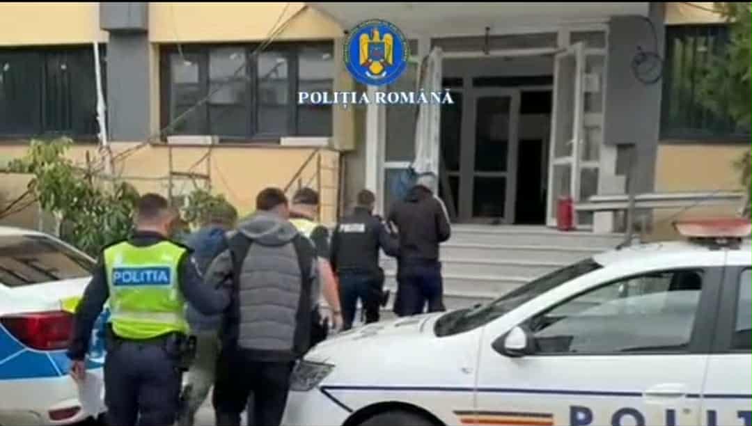 VIDEO. Scandal la o petrecere privată, în comuna Milcov. Un slătinean, de 34 de ani, a fost bătut VIDEO. Scandal la o petrecere privată, în comuna Milcov. Un slătinean, de 34 de ani, a fost bătut