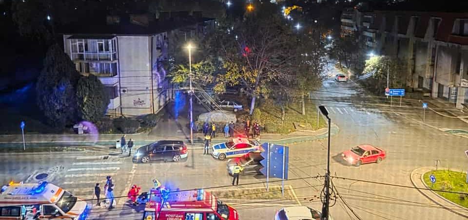 Două fete de 15 ani lovite pe trecerea de pietoni din zona Trezoreria Slatina
