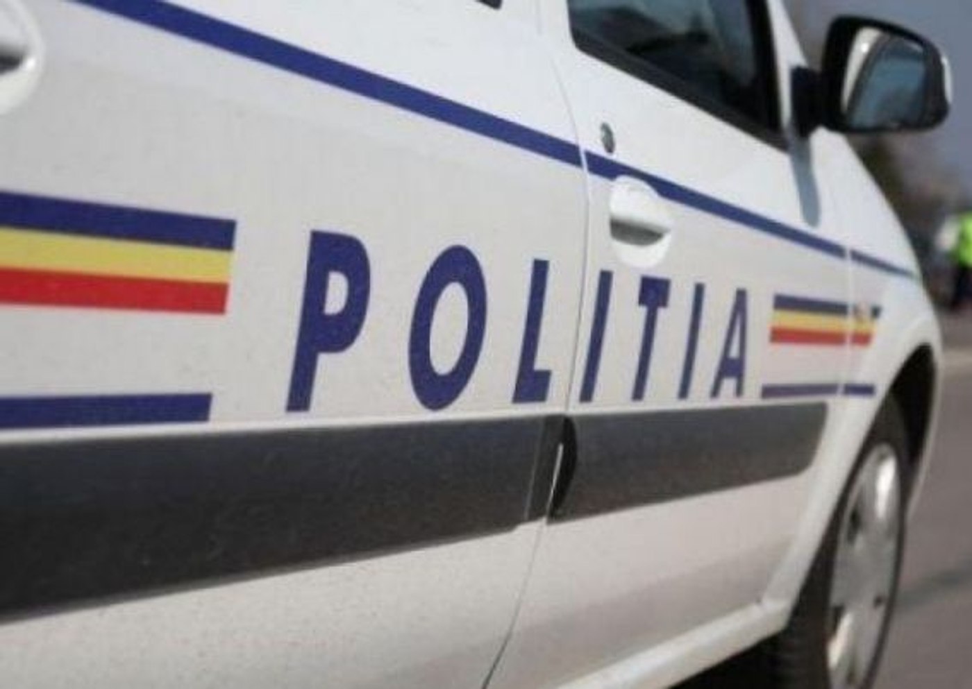 Și-a amenințat propria mamă, apoi a încălcat de două ori ordinul de protecție: bărbat reținut la Caracal Și-a amenințat propria mamă, apoi a încălcat de două ori ordinul de protecție: bărbat reținut la Caracal