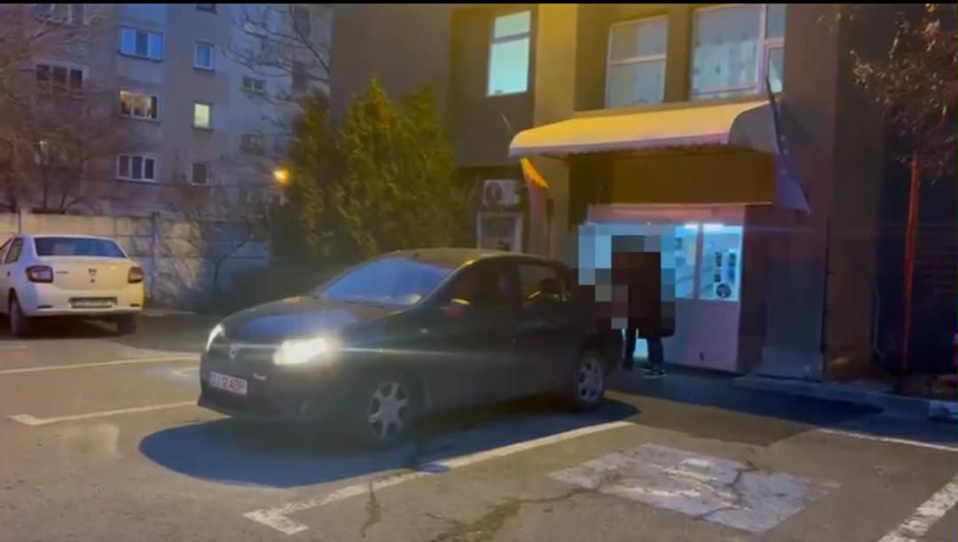 VIDEO. Tânără din Olt, victimă a unui incident grav într-o cursă de ride-sharing la Craiova. Şoferul, reţinut VIDEO. Tânără din Olt, victimă a unui incident grav într-o cursă de ride-sharing la Craiova. Şoferul, reţinut