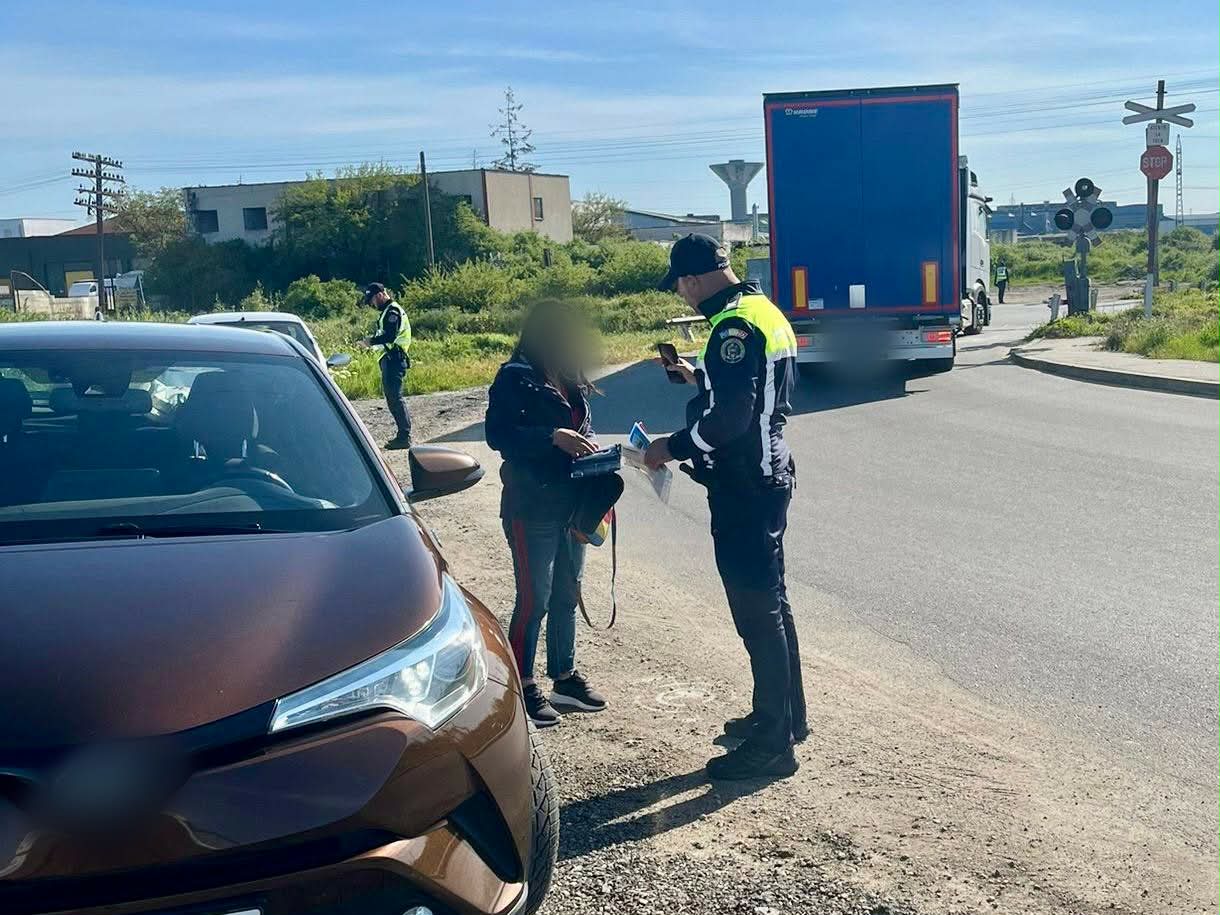 Acțiune preventivă la trecerile feroviare din Olt Acțiune preventivă la trecerile feroviare din Olt