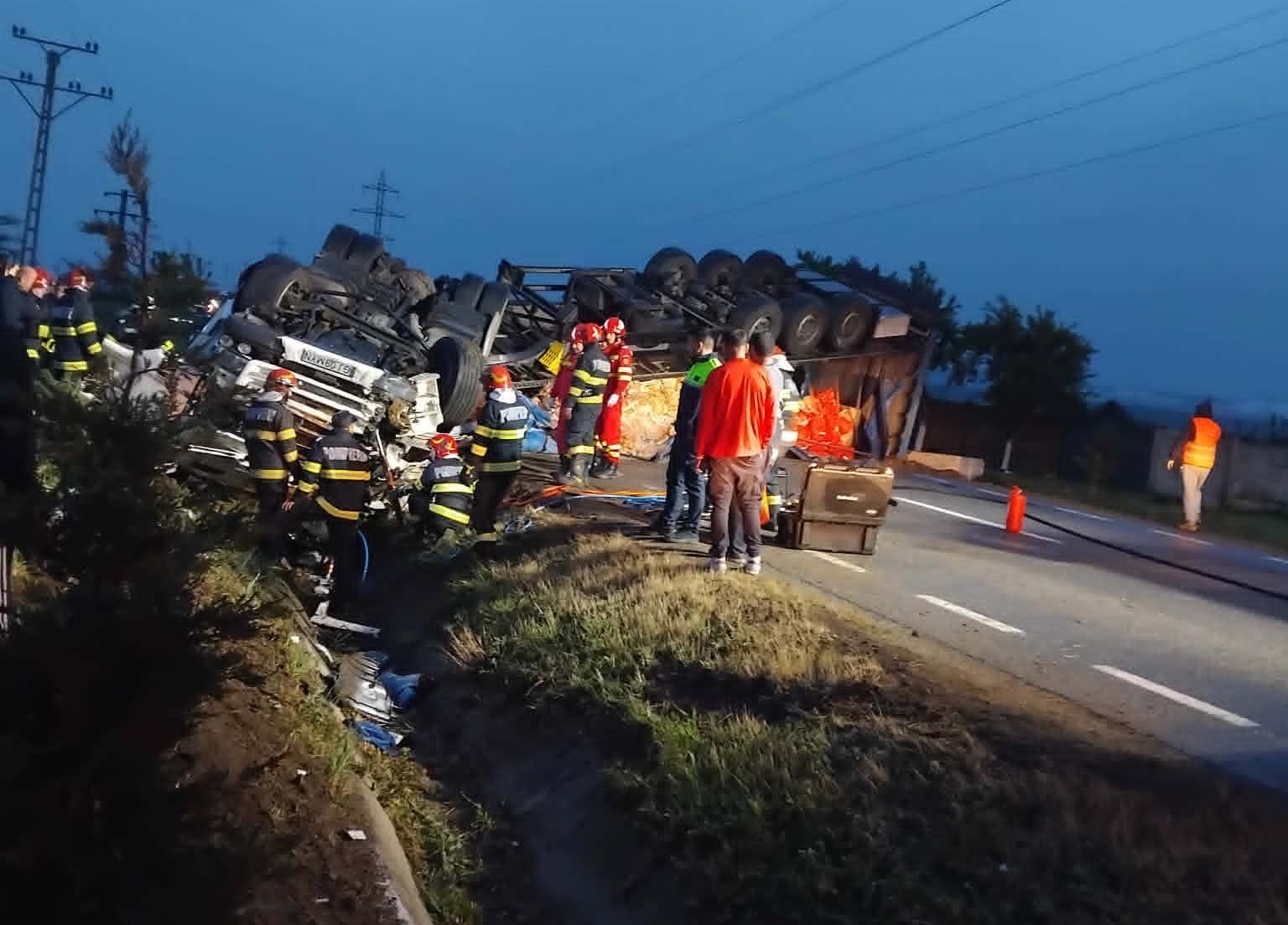 Accident grav în Gorj. Un șofer de TIR și-a pierdut viața după impactul cu un autoturism
