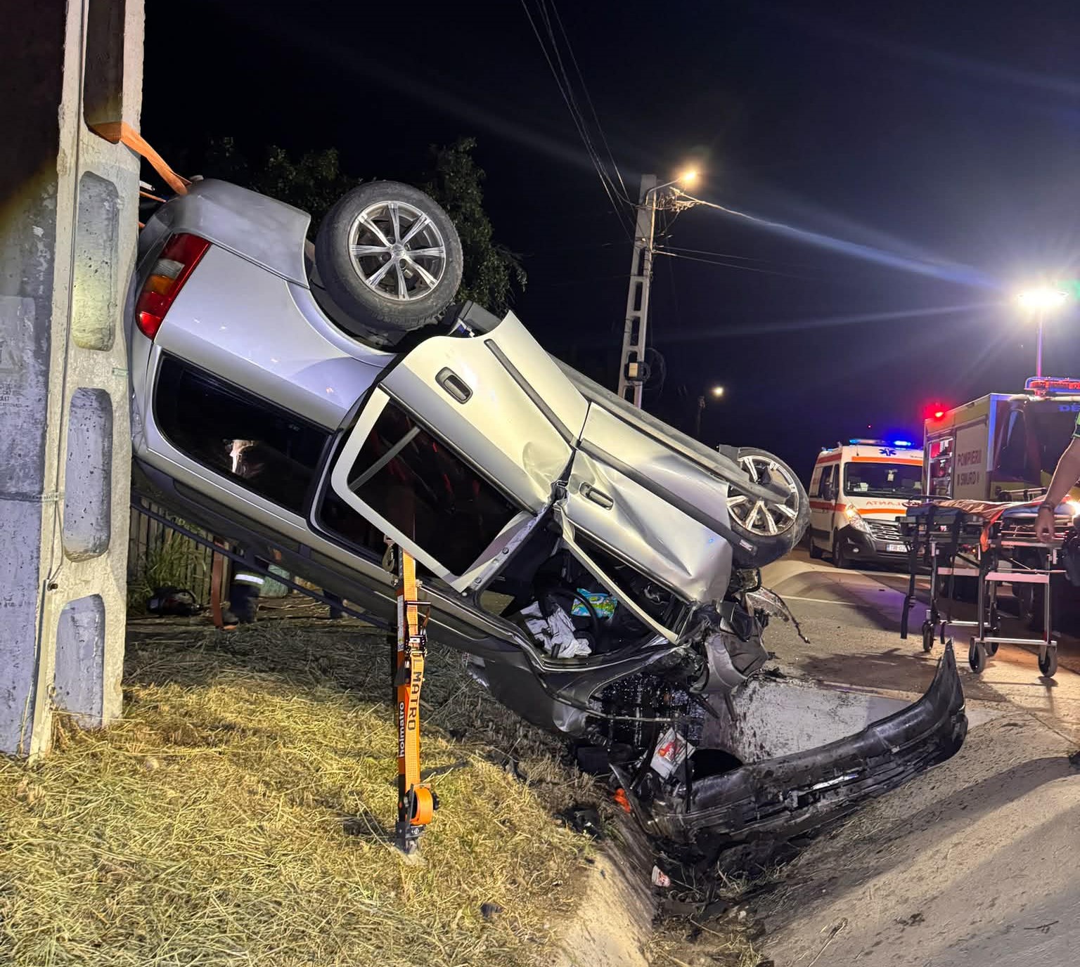 Accident grav noaptea trecută, în Olt: Un bărbat de 51 de ani și-a pierdut viața Accident grav noaptea trecută, în Olt: Un bărbat de 51 de ani și-a pierdut viața