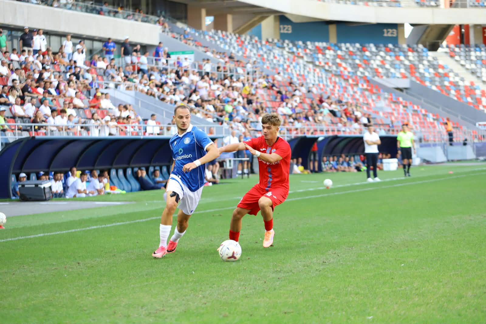 Lovitură dată în Ghencea! CSM Slatina învinge Steaua printr-o „dublă” a lui Bărăitaru