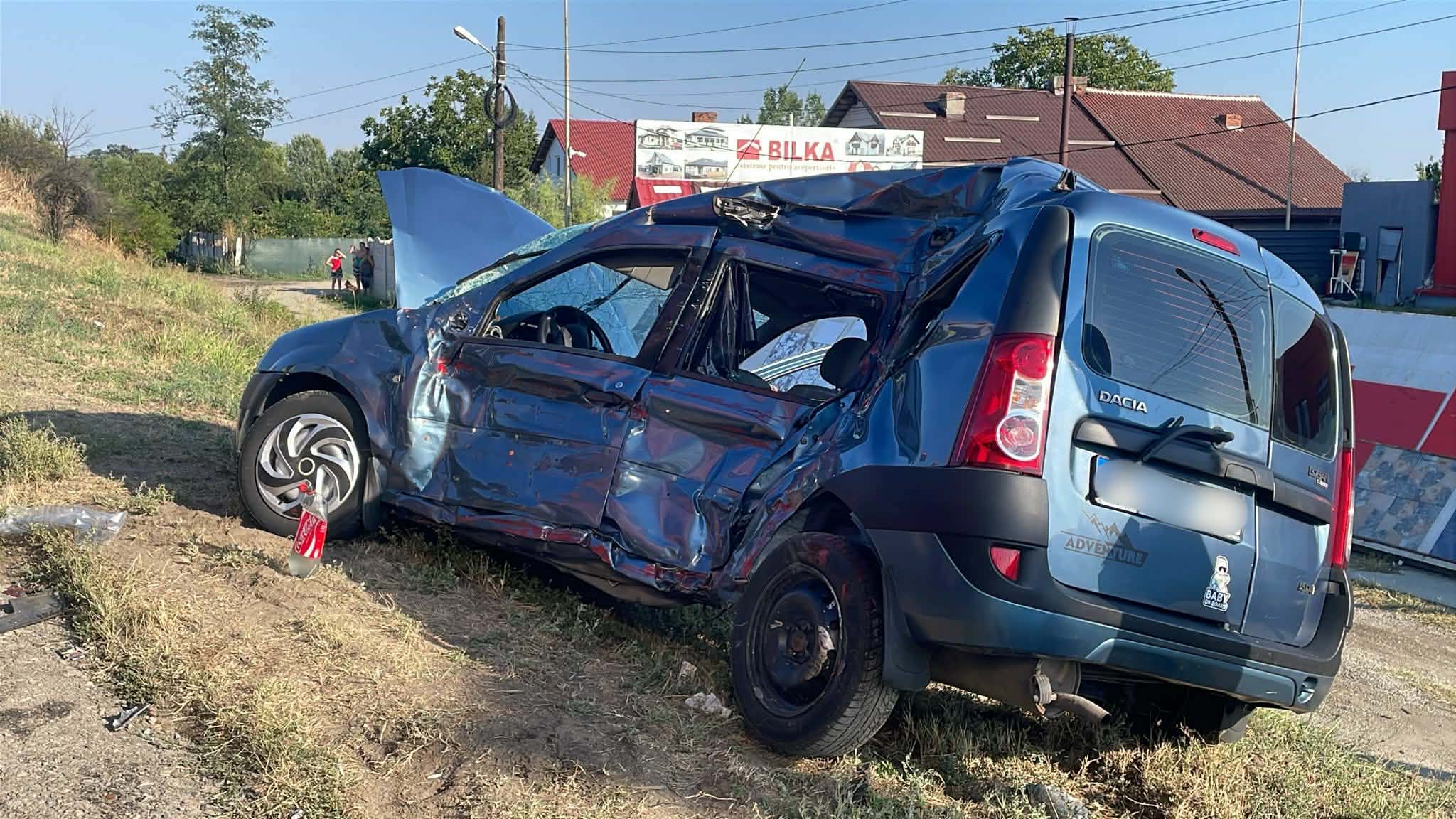 Accident grav, pe DN 6, în Filiaşi. Un şofer de 78 de ani, transportat la spital în stare de inconştienţă