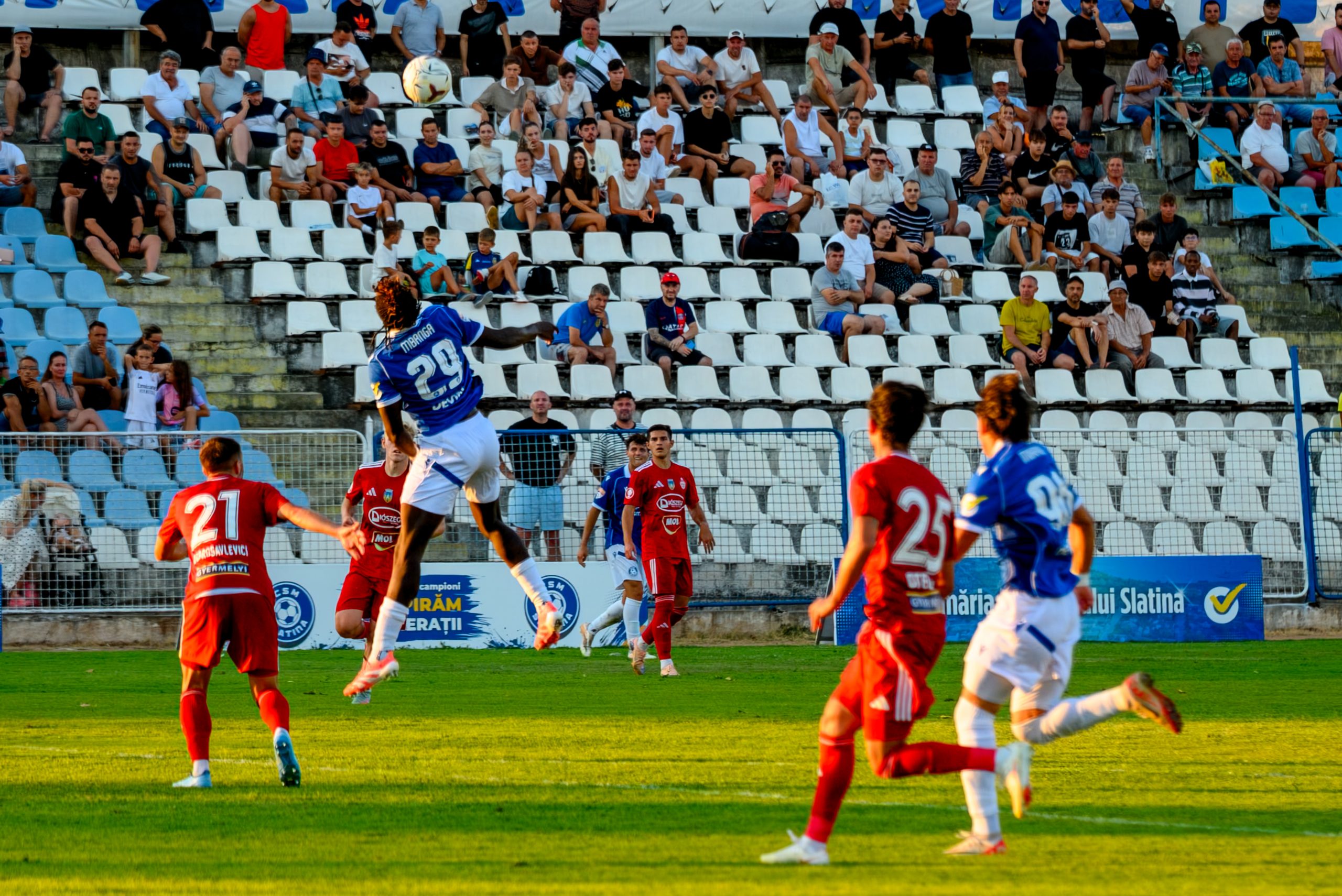 Se înfruntă două echipe neînvinse! CSM Slatina, duel cu Metalul Buzău pe Stadionul 1 Mai Se înfruntă două echipe neînvinse! CSM Slatina, duel cu Metalul Buzău pe Stadionul 1 Mai