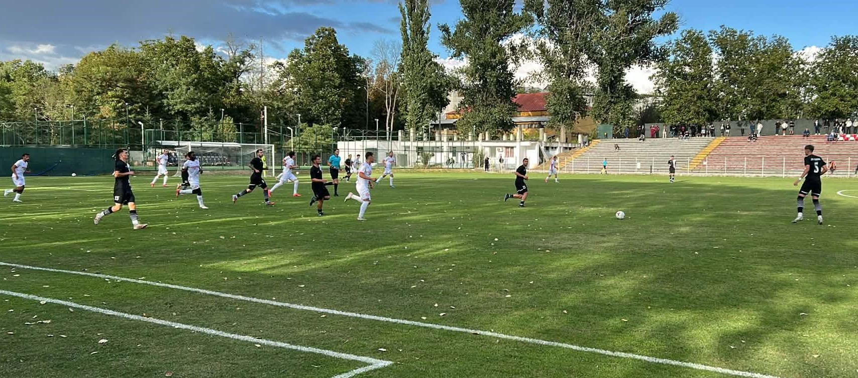 Academica Balș, învinsă de Jiul Petroșani. Oltul Curtișoara, la primele puncte în acest sezon Academica Balș, învinsă de Jiul Petroșani. Oltul Curtișoara, la primele puncte în acest sezon