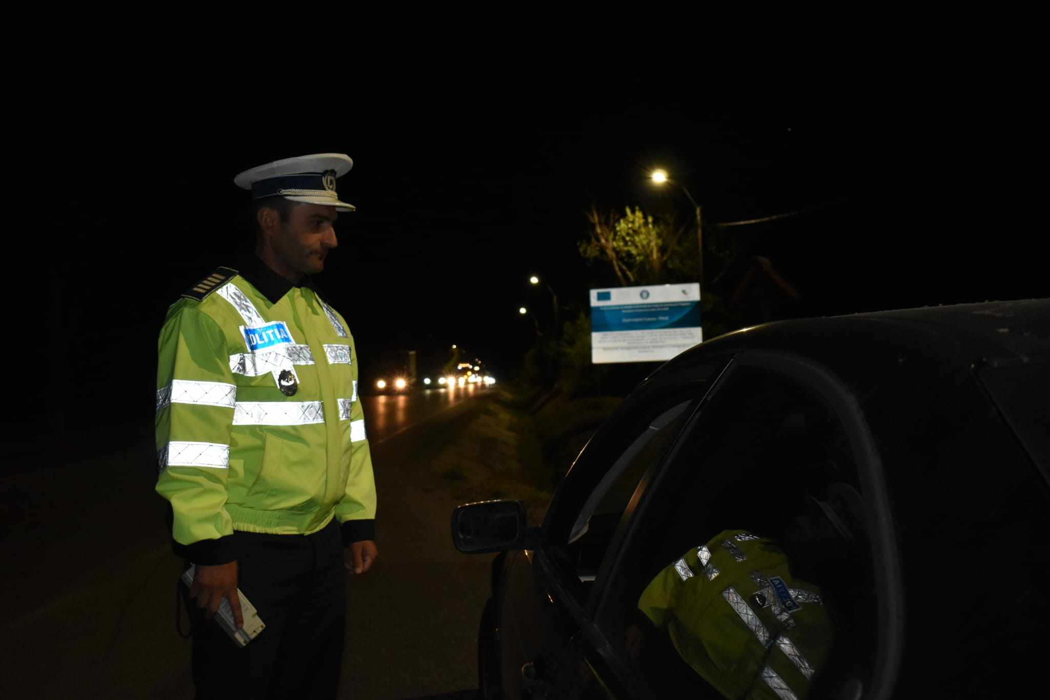 Un tânăr de 22 de ani a provocat un accident în Fărcașele. Avea 0,91 mg/l alcool în aerul expirat