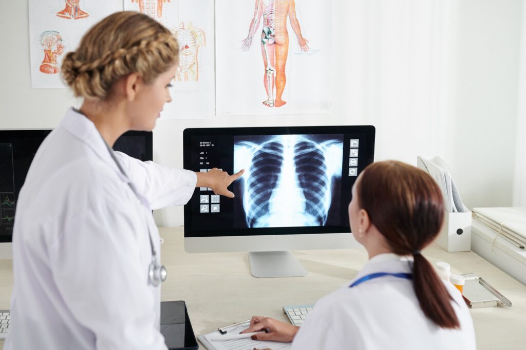 Radiografii și teste pulmonare gratuite în 20 de localități din Olt. Când ajunge caravana Radiografii și teste pulmonare gratuite în 20 de localități din Olt. Când ajunge caravana