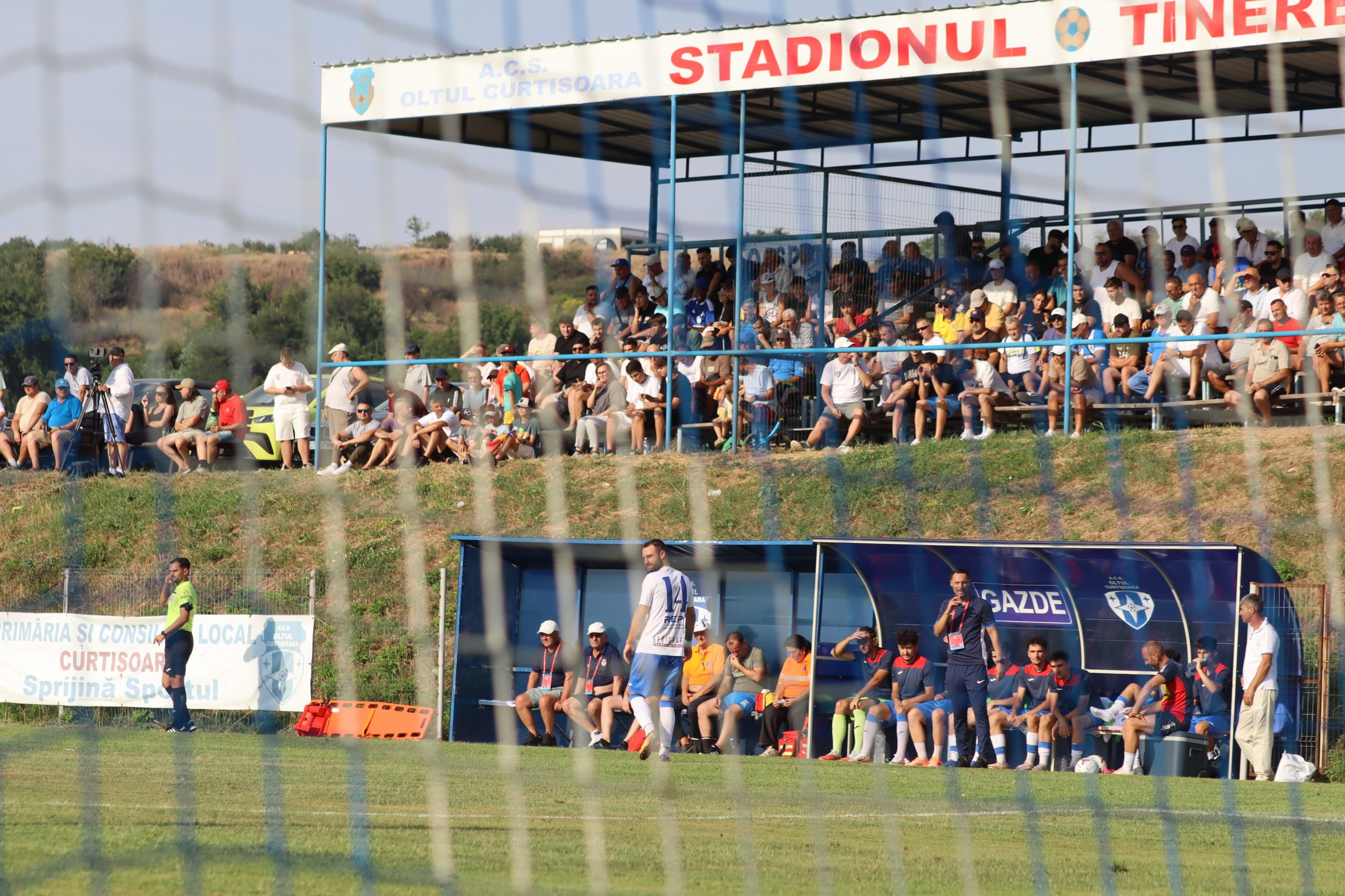 Derby local în Liga a III-a: Oltul Curtișoara și Academica Balș, față în față pe Stadionul „Tineretului”