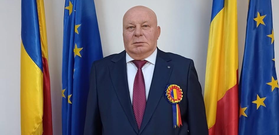 Prefectul de Olt, Ştefan Nicolae, după demisie: „A fost o onoare să exercit această funcţie în slujba cetăţenilor” Prefectul de Olt, Ştefan Nicolae, după demisie: „A fost o onoare să exercit această funcţie în slujba cetăţenilor”